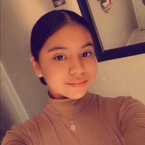 Meet your Posher, Jocelyn